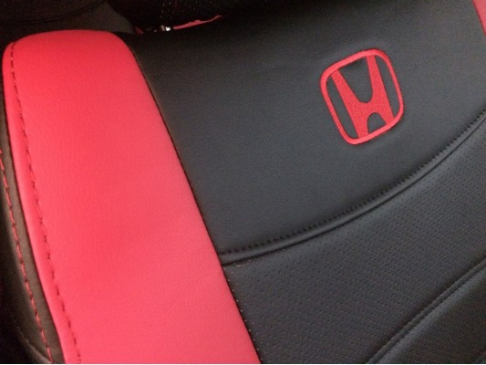 Авточехлы на Honda Civic 8 4D