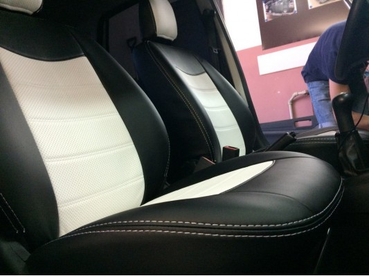 Авточехлы на Lada Granta