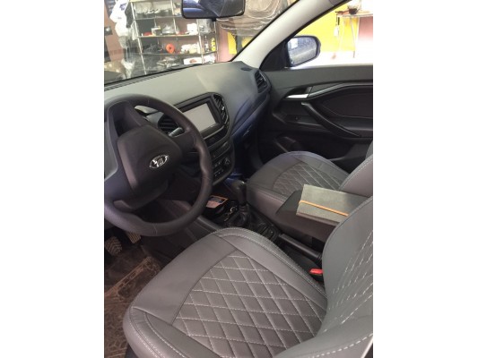 Авточехлы на Lada Vesta