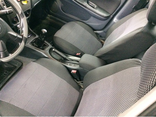 Авточехлы на Nissan Almera N16